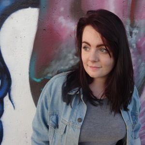 Meet your Posher, Alexis